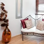 Style Center Paris Deluxe 3 Bedroom Apart 6+