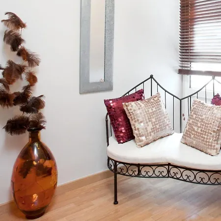 Style Center Deluxe 3 Bedroom Apart 6+ * Parigi